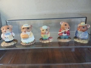 Moustershire Figuren - Bild 1 von 2