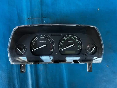Land Rover Freelander 1.8 Petrol Speedometer Instrument Cluster (YAC500330) — 第 1/3 张图片