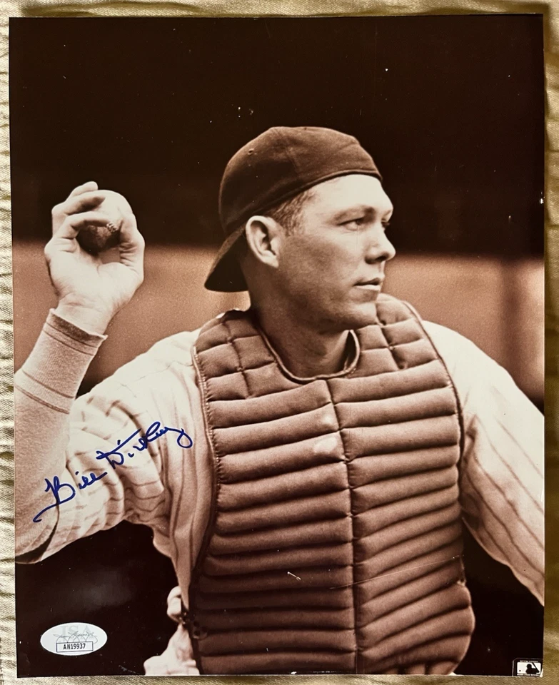 Bill Dickey Signed 8x10 Photo – Yankees HOF Legend – JSA Authenticated - Image 1 of 3