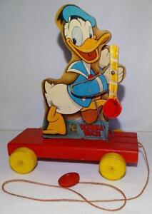 NM! DISNEY 1948 "DONALD DUCK" DRUM MAJOR CART PULL TOY #432-532" BY FISHER PRICE