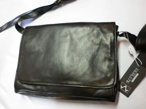 BORSA A TRACOLLA UOMO IN PELLE COLORE NERA,MOD:CANGUR NERO 🇮🇹MADE IN ITALY🇮🇹 - Imagen 1 de 3