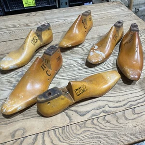 Lote de 6 zapatos aleatorios de la década de 1950 los últimos moldes deslizables o esmaltes Musebeck Shoe Co. - Imagen 1 de 11