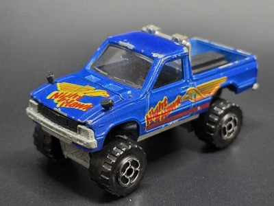 Camioneta Majorette Toyota Hilux 4x4 - Night Hawk Foto 1 de 4