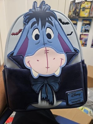 Disney Loungefly Mini Mochila Eeyore Como Vampiro Foto 1 de 4
