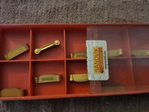 Sandvik Coromant N123G2-0400-RM 4025 Carbide Profiling Inserts .157 Dia. {9 PCS. - Picture 1 of 2