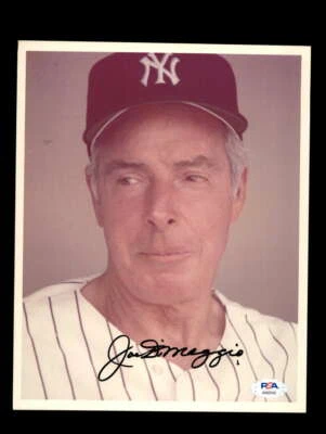 Joe Dimaggio PSA DNA Coa Signed 8x10 Photo Autograph - Image 1 of 2