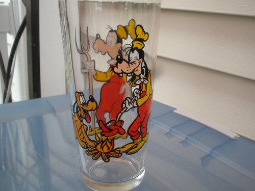 Vintage Pepsi Goofy 1978 Disney Drinking Glass (AB)
