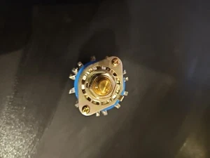 Precision Tools. 4 position 135pole rotary Data switch. - Picture 1 of 4
