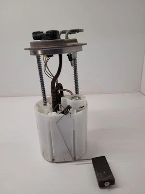 17-20 CADILLAC ESCALADE Fuel Pump Assembly Tank Mounted 13535371 Foto 1 de 4