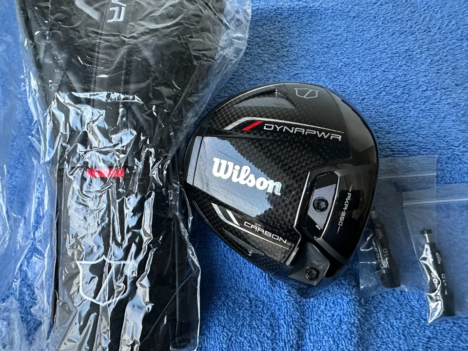 2025 Wilson DynaPower Carbon Driver, 10.5*, (RH) Driver Head Only w/headcover - Image 1 of 4