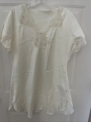 Camisón Vintage Victoria’s Secret Hecho en Estados Unidos Poliéster Años 80 Hecho en EE. UU. Foto 1 de 4