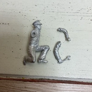 54mm White Metal Railway Worker Engineer For Modelling & Dioramas - Picture 1 of 3