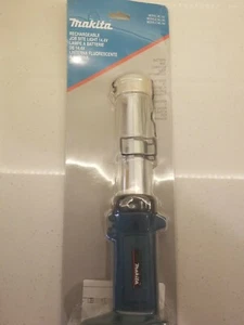 Makita ML143 14.4V Fluorescent Flashlight is a must-have for any enthusiast - Picture 1 of 5