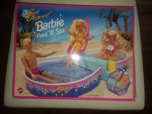 piscina de barbie 1993