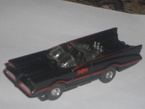 VINTAGE AURORA TJET #1385 BATMOBILE SUPER RARE PERFECT HO SLOT CAR - Picture 1 of 4