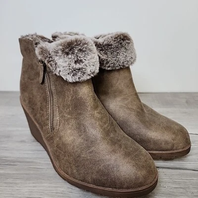 Botines Lane Bryant para mujer talla 11 anchos con cremallera laterales imitación piel gamuza cuña nuevos con etiquetas Foto 1 de 4