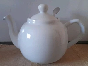 London Pottery Farmhouse Filter 2 Cup Teapot 1 Pint Capacity White Loose Leaf T - Picture 1 of 12