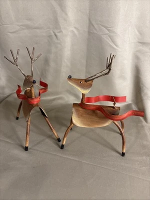 2 adorables estatuas de renos de metal con bufanda roja 7 1/2" Foto 1 de 4