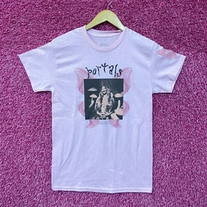 Camiseta Melanie Martinez Portals Rosa Hada Mediana - Imagen 1 de 4