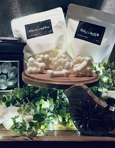 Homemade 100 Percent Soy Wax Melts Dog Bone & Paw Shapes 4oz Bag Scented - Picture 1 of 7