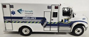 1/64 GREENLIGHT Custom Norwalk Hospital International DuraStar Ambulance #33041 - Picture 1 of 6