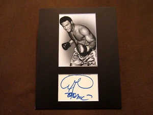 GEORGE FOREMAN BOXING HEAVYWEIGHT HOF SIGNED AUTO MATTED 8 X 10 CUT & PHOTO IBI - Picture 1 of 3