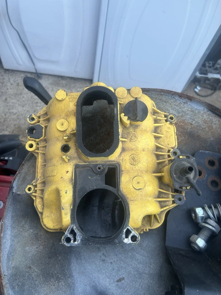 Colector de admisión superior 96+ Chevy GM 4,3 L Astro S10 Blazer Express Silverado Foto 1 de 3