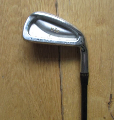 MacGregor VIP  V-Foil Tourney 6 Iron Golf Club R Flex Graphite Shaft - Image 1 of 4