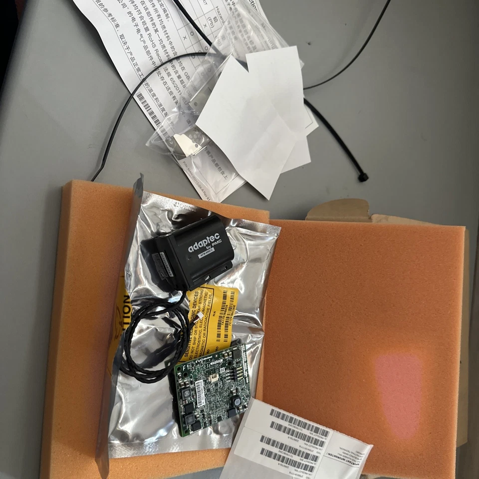 Adaptec AFM-600 Supercap Kit 2269700-R - Image 1 of 1