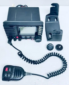 Standard Horizon Quantum GX6000 25W Fixed Mount VHF Radio - Picture 1 of 10