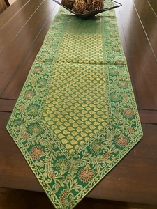 Table Runner Green Tapestry Brocade 80 Inch Silk Formal Flower Emerald Green - Picture 1 of 7