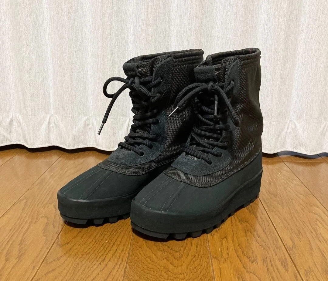 adidas Yeezy Boost 950 Athletic Shoes for Men for Sale