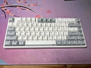 NIZ Micro82 elektrostatyczna klawiatura pojemnościowa biała - Zdjęcie 1 z 8