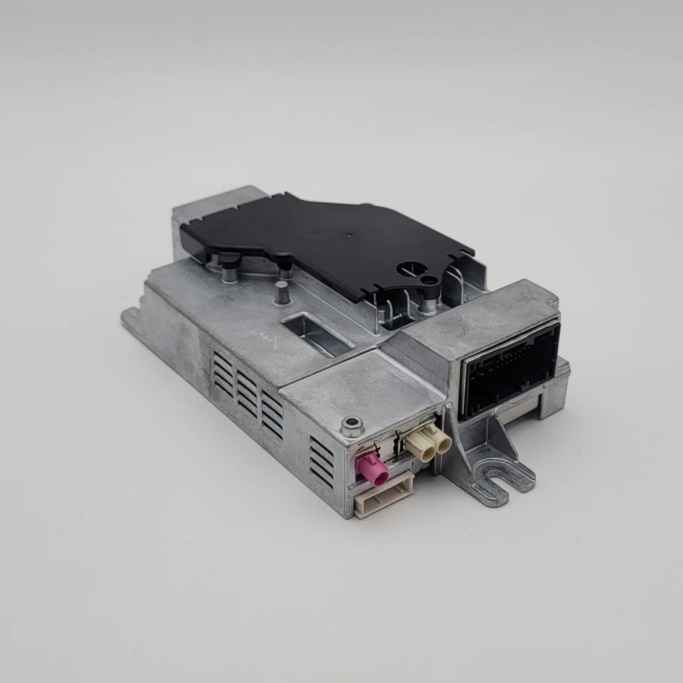 2020 2021 2022 2023 BMW 330I X5 X6 G20 RECEIVER MODULE WITH BRACKET 65125A923D3 - Image 1 of 4