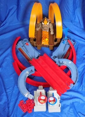 Hot Wheels Mario Kart Bowsers Castle Chaos Track Set For Parts or Play Mattel - Image 1 of 4