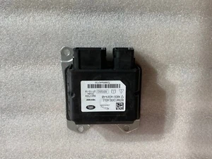 Range Rover L551 Evoque 2019 módulo de airbag ecu K8D2-14D374AB - Imagen 1 de 3