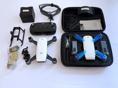 DJI Spark Drone Combo- Alpine White with controller and accessories FOR PARTS - Image 1 of 4