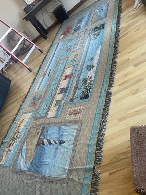 Manta tapiz faro flecos tejida extra grande 168”x70” Foto 1 de 4