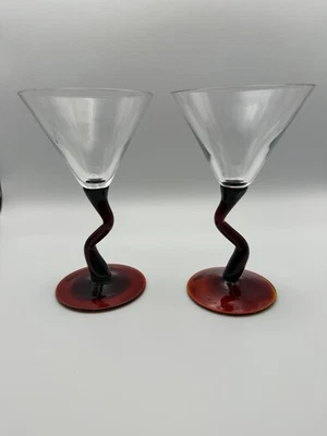 Par de vasos de Martini Libbey Z-Stem rojo y negro garabato Zig Zag vástago trenzado Foto 1 de 4