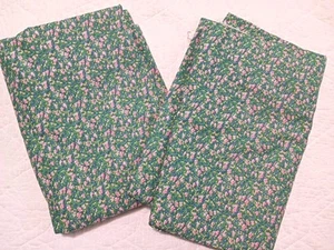 Vintage 1970s Cheerful Green Calico Fabric w Pink Yellow Flowers 2 Pcs 45x48" - Picture 1 of 8