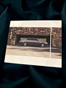 2008 Toyota Avalon Sedan Brochure • From Toyota Dealership - Picture 1 of 6