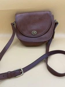Bolso Bandolera COACH Watson De Colección Marrón Oscuro Cuero Liso Pequeña Solapa - Imagen 1 de 10