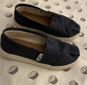 Vegan KIDS TOMS SLIP ON CLASSIC NAVY CANVAS FLATS OXFORD ORIGINAL Youth 13 - Picture 1 of 7
