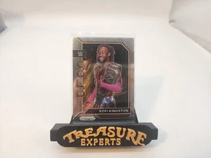 2022 Prizm #12 Kofi Kingston Gold Smack Down Mint - Picture 1 of 2