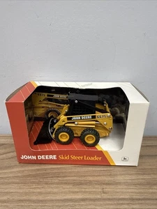 Ertl 5790 John Deere Skid Steer Loader, 1:32 Scale NEW IN BOX - Picture 1 of 2