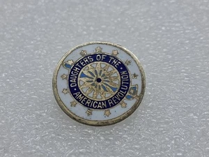 DAR Daughters Of The American Revolution Sterling Pin - Picture 1 of 3