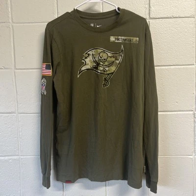 坦帕湾海盗队 NFL Salute To Service 现场长袖迷彩 T 恤 - M — 第 1/3 张图片