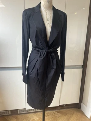 VESTIDO NEGRO SEDA DONNA KARAN TALLA 18 PUÑOS AJUSTADOS ELÁSTICOS CUELLO EN V HASTA LA RODILLA Foto 1 de 4