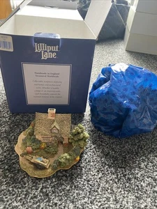 LILLIPUT LANE CRUCK END 855 BOXED - Picture 1 of 6