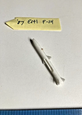 De colección 1987 ERTL Force One 80s MISIL COHETE BOMBA F-14 Tomcat pieza accesorio  Foto 1 de 4